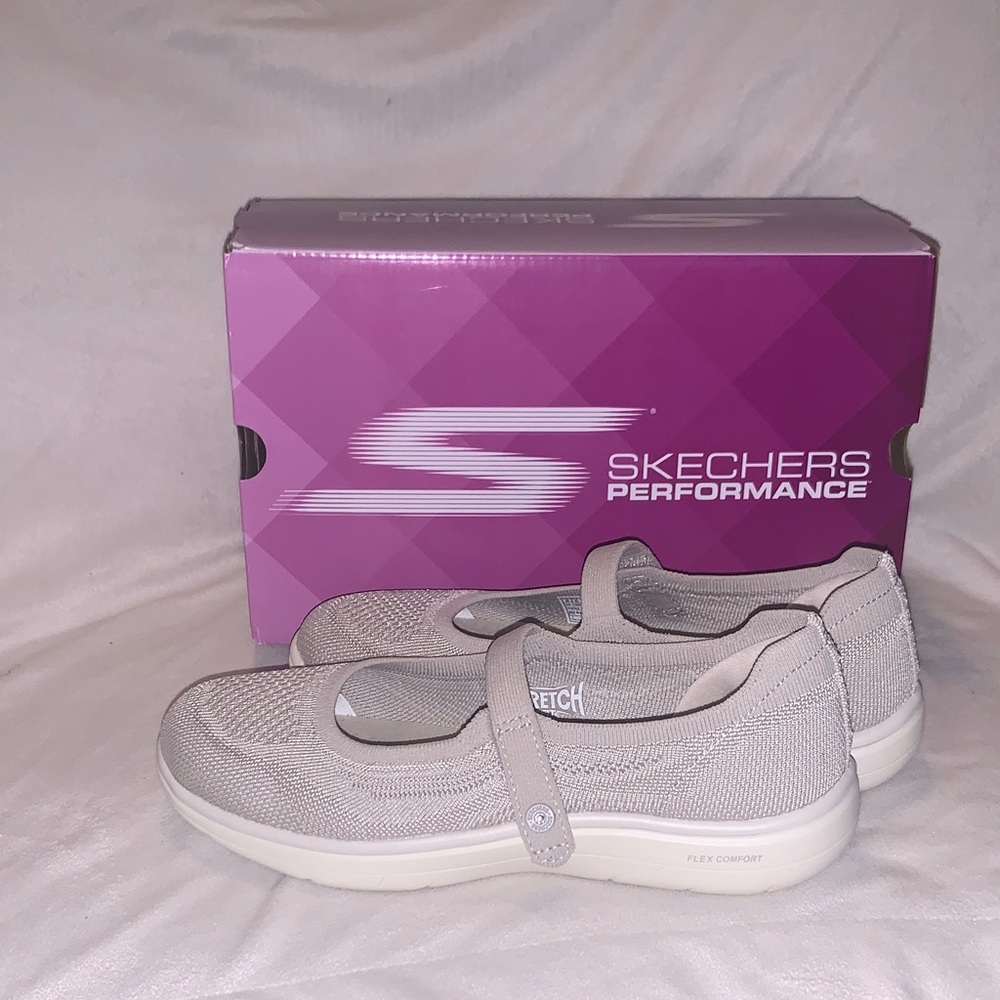 Skechers On-the-Go Flex Radiant Vegan Knit Mary Janes Sweet Pea in Natural - Picture 3 of 5